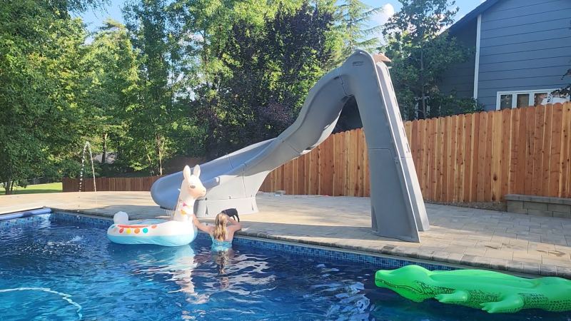 Battle Born Pool & Spa, Sparks