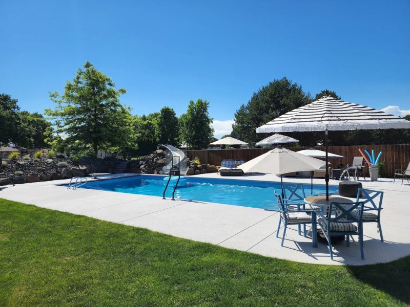 C2 Pools Inc., Kennewick