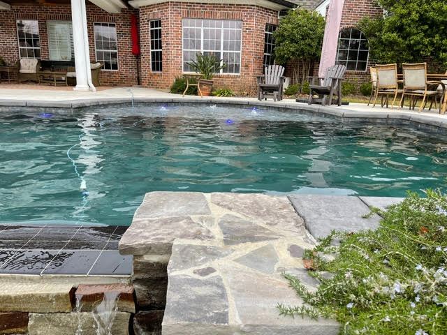 Dolphin Pools, Inc., West Monroe