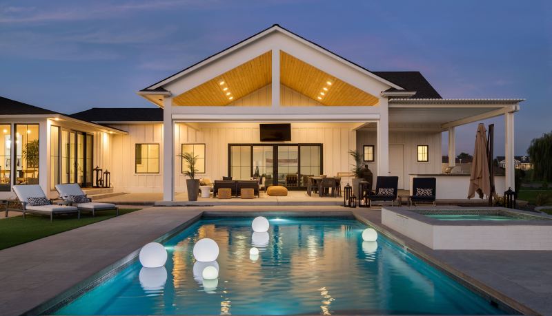 Luxe Pools, Richland