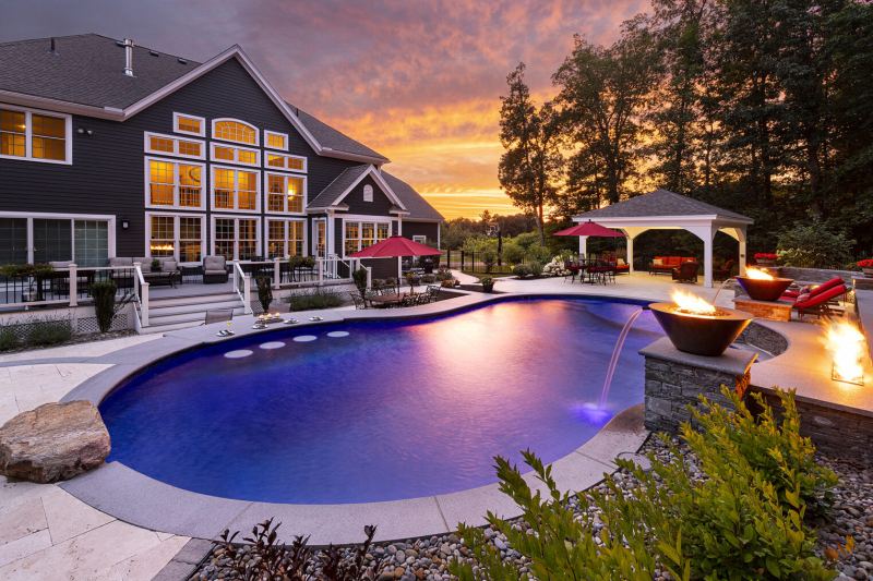 Mint Pools & Landscapes, Lexington