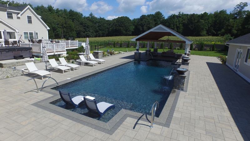 Northern Pool & Spa, Eliot