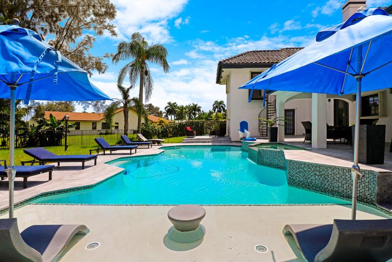 Sun Blue Pool Services, Coral Springs