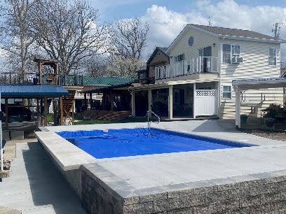 Waters Edge Pools, Marysville